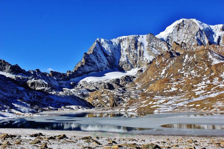 Cholamu lake