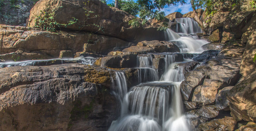 khangchendzonga waterfall