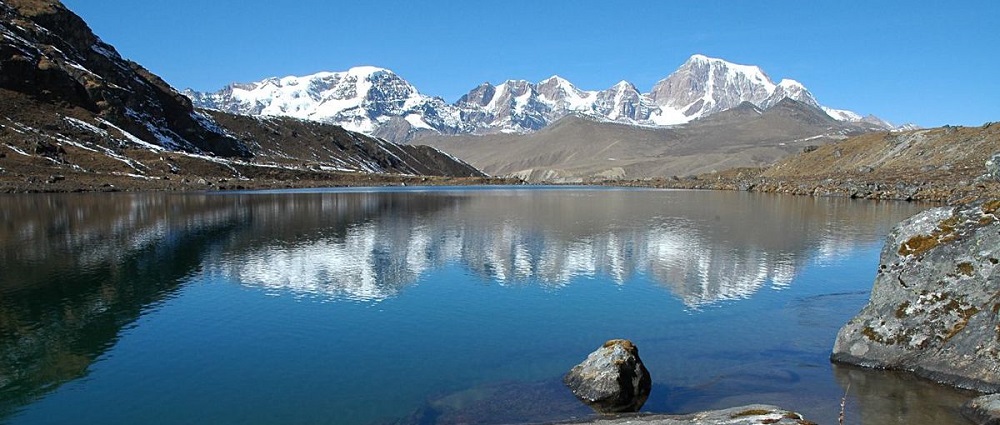 Exploring the Serenity of Crow's Lake: A Hidden Gem in Sikkim